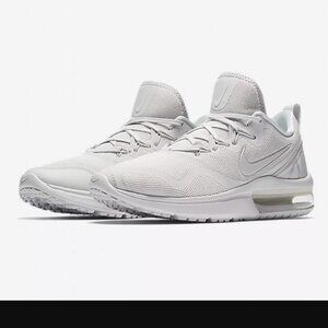 Nike Women's Air Max Fury White/Vast Grey-Platinum Low Top Cross Trainer Size 9M